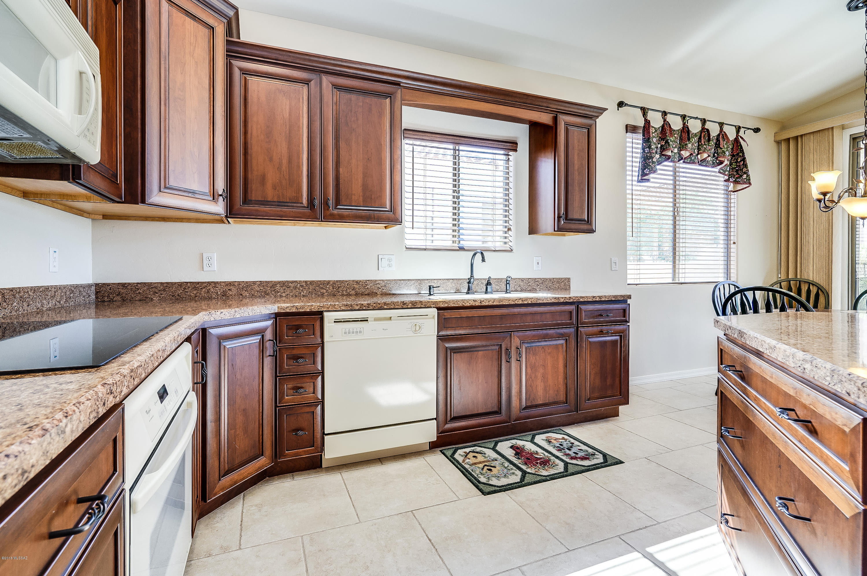 5246 North Spring Pointe Place Tucson, AZ 85749 - Photo 4 of 40 Gallery Image 4