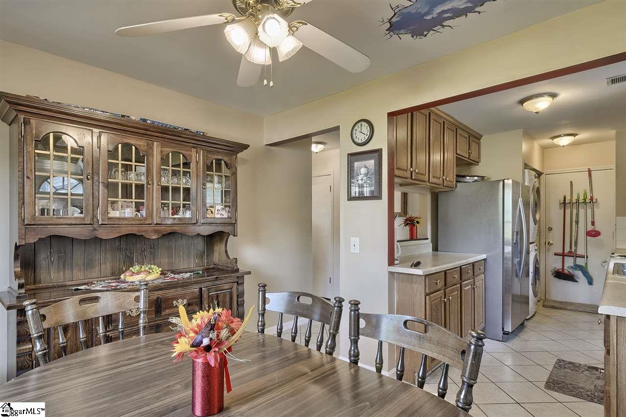 214 Georgetown Road Easley, SC 29640 - Photo 12 of 26
