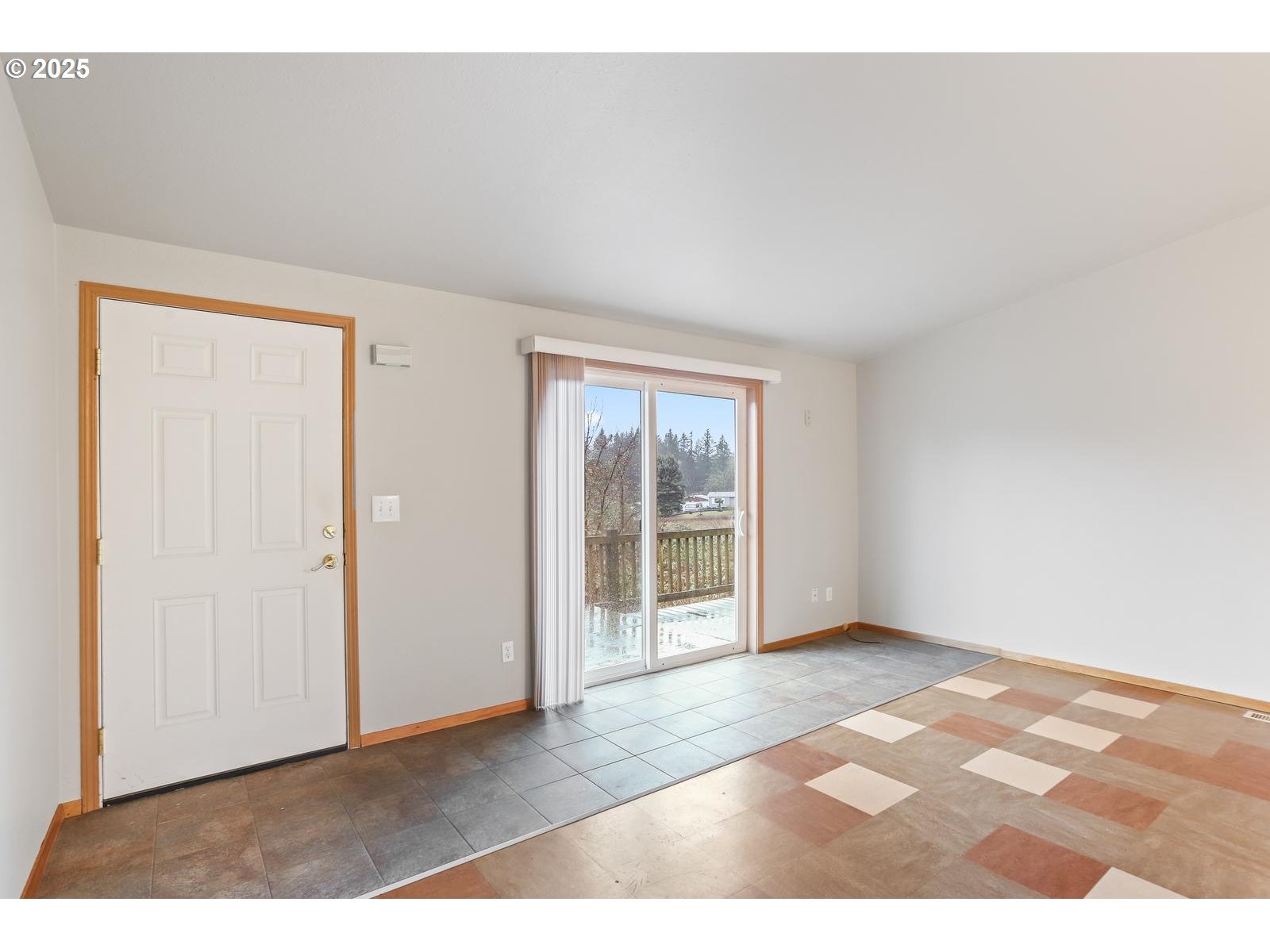 33080 Southeast Gunderson Road Boring, OR 97009 - Photo 9 of 44 Gallery Image 9