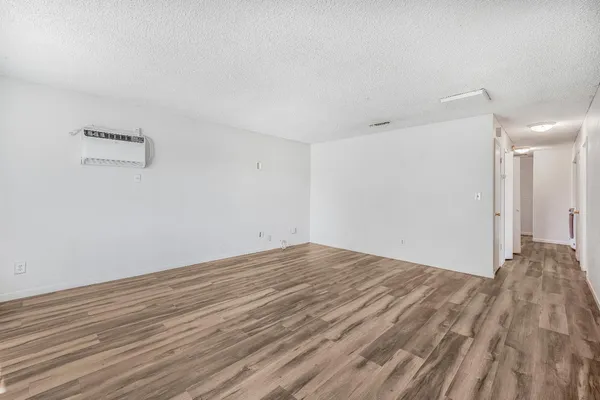 $319,999 | 12476 West F Avenue, Biola, CA 93606