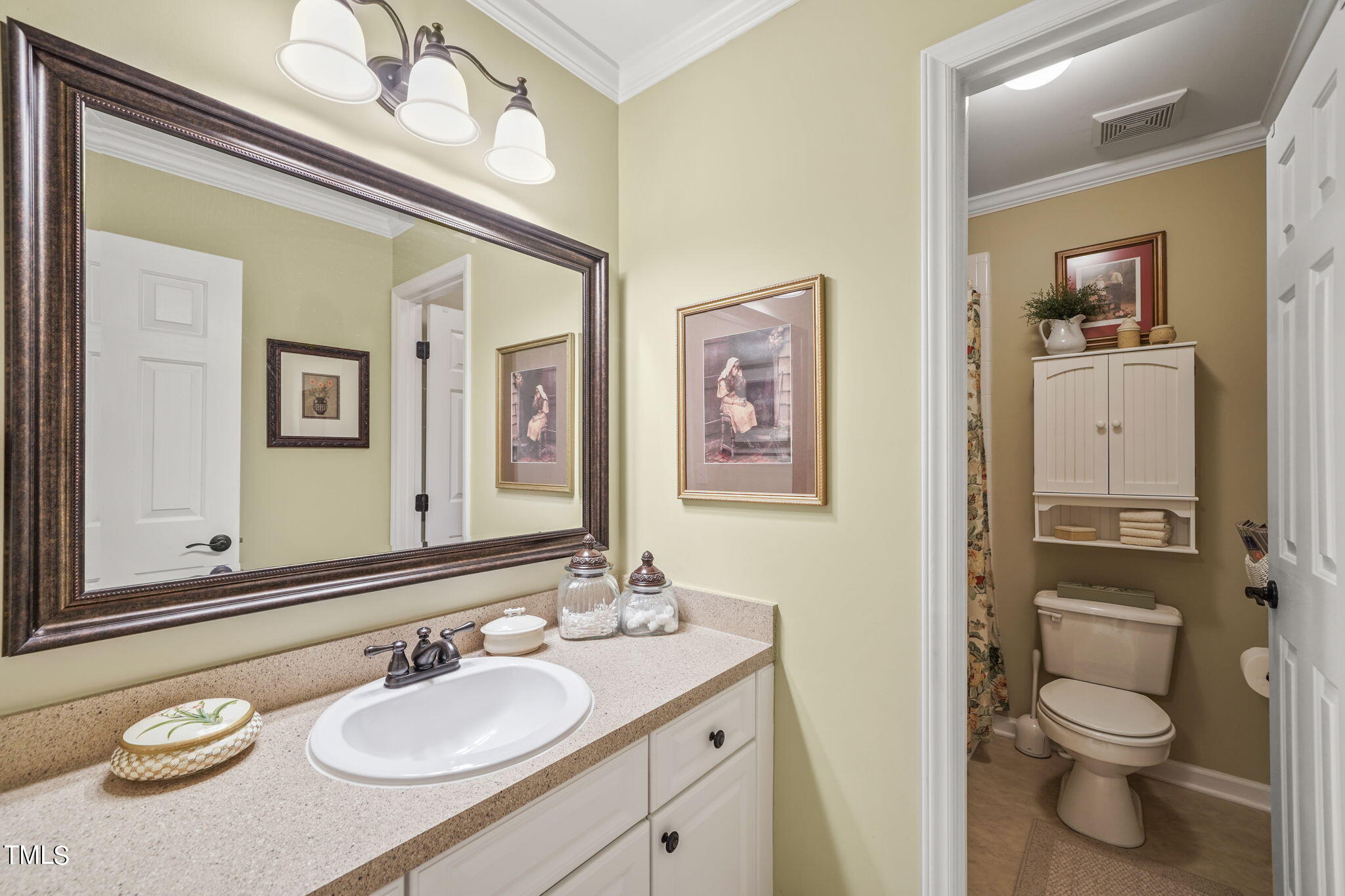 8200 Hempshire Place, Unit 103 Raleigh, NC 27613 - Photo 13 of 28 28-web-or-mls-DSC06787