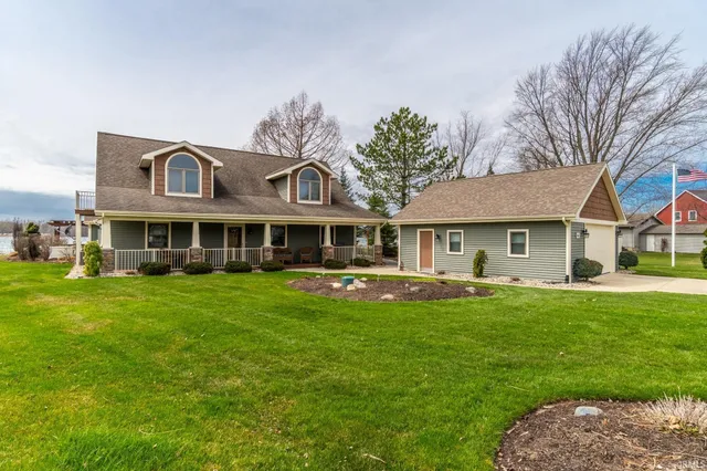 $1,350,000 | 565 Ln 101 Lake Pleasant, Fremont, IN 46737