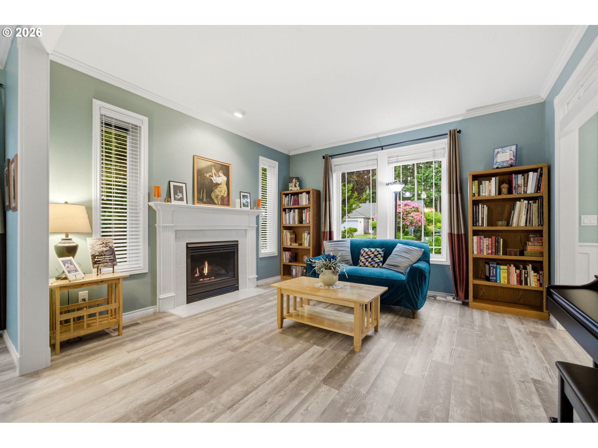 2407 Northwest 45th Avenue Camas, WA 98607 - Photo 10 of 48 Living Room