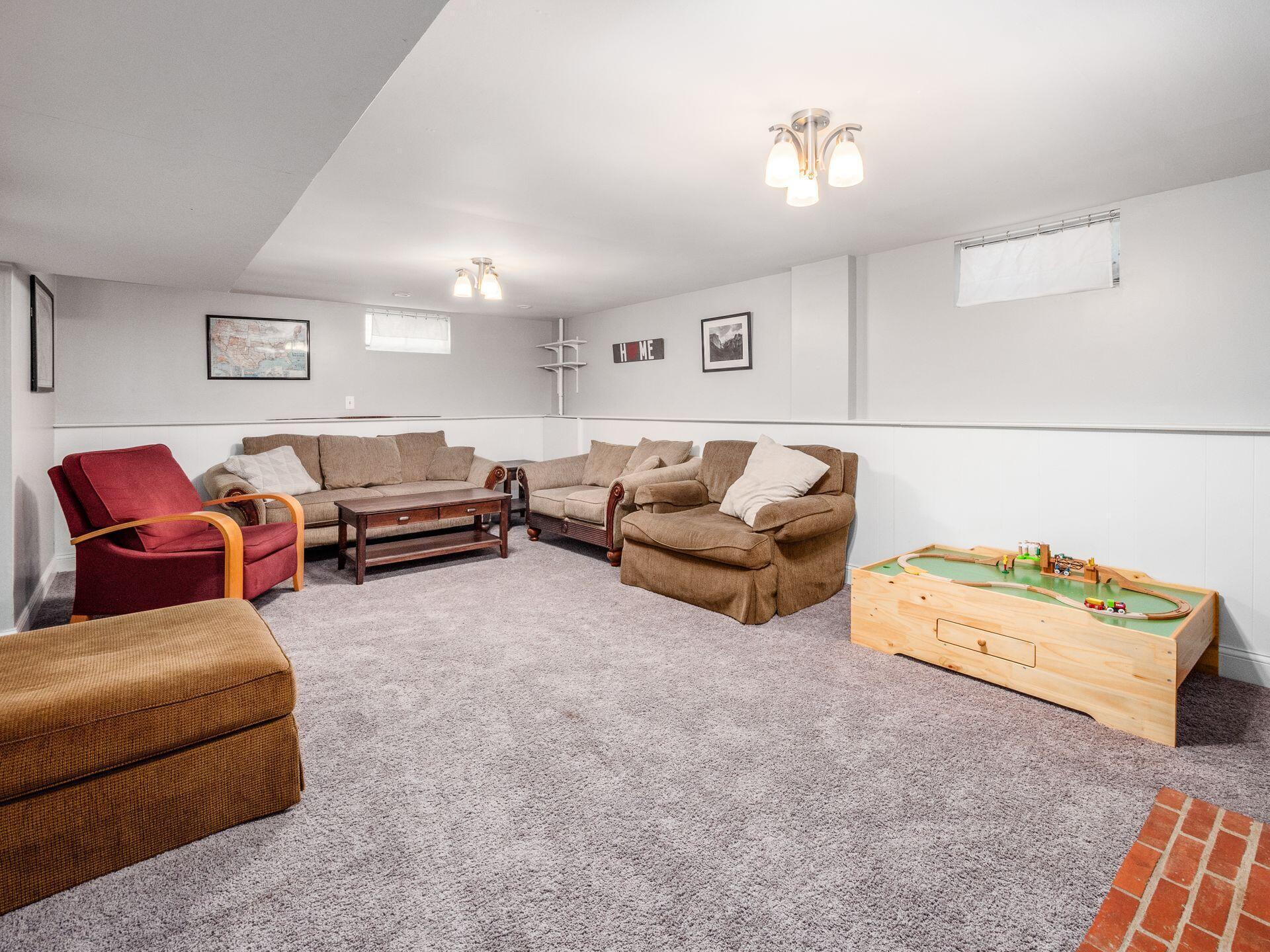 5333 Sprucewood Road Columbus, OH 43229 - Photo 35 of 48 037_ Rd Columbus OH 43229 USA