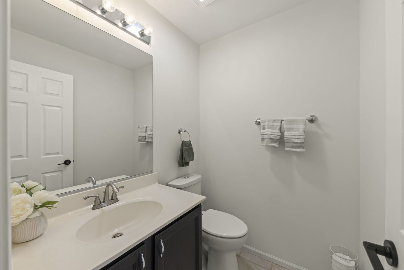 71 Cold Spring Court Aurora, IL 60506 - Photo 13 of 44 Gallery Image 13