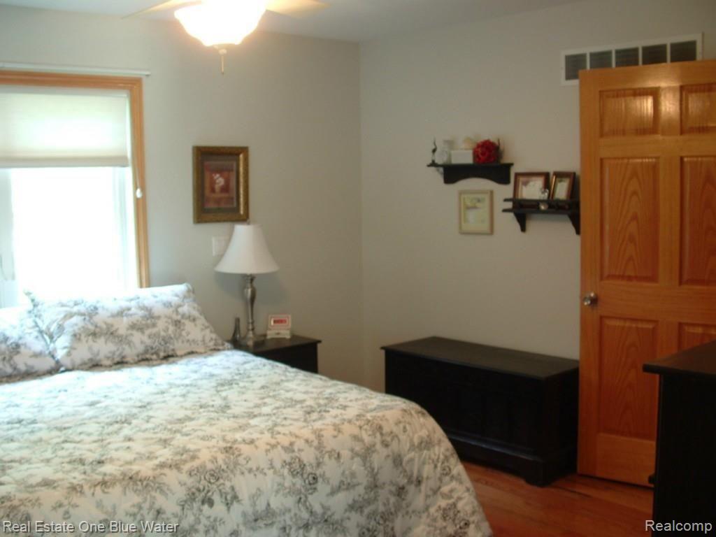 12952 Burt Road Emmett, MI 48022 - Photo 18 of 32 DSCF0682.jpg