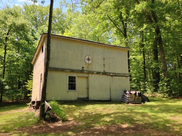 8 Old Worcester Road Westminster, MA 01473 - Photo 8 of 25 a view of a backyard
