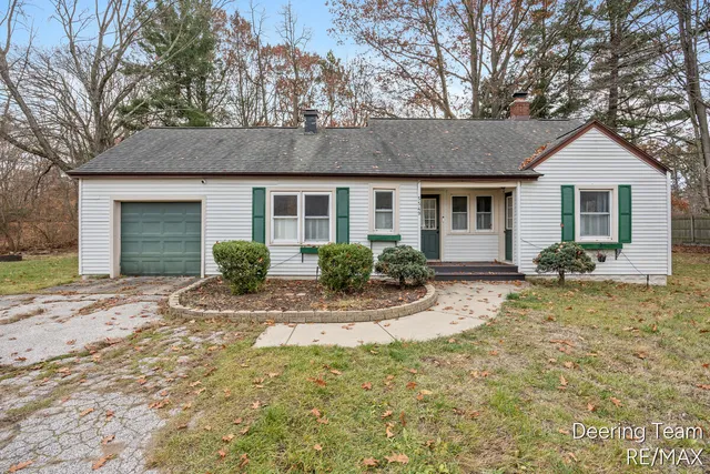 $224,900 | 5549 Airline Road, Fruitport, MI 49415