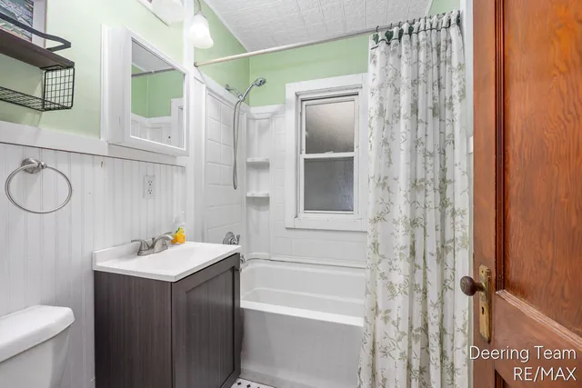 $224,900 | 5549 Airline Road, Fruitport, MI 49415