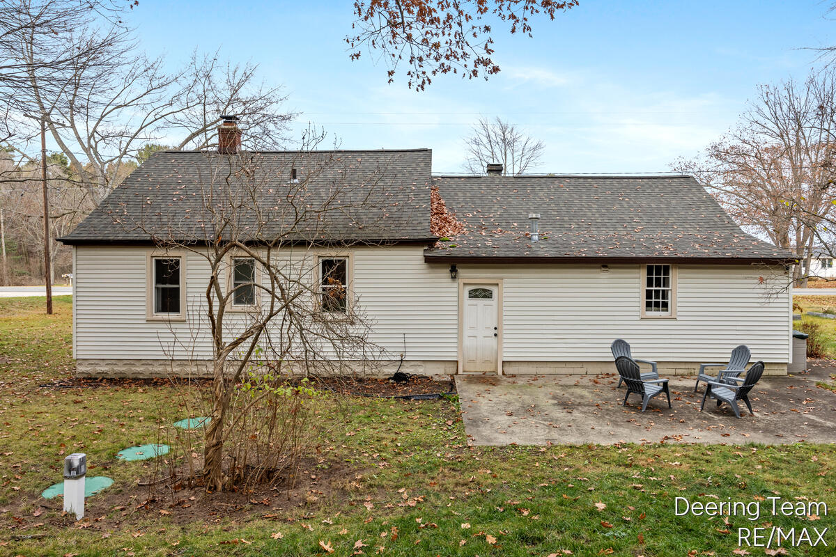 5549 Airline Road Fruitport, MI 49415 - Photo 16 of 19 5549-Airline_018