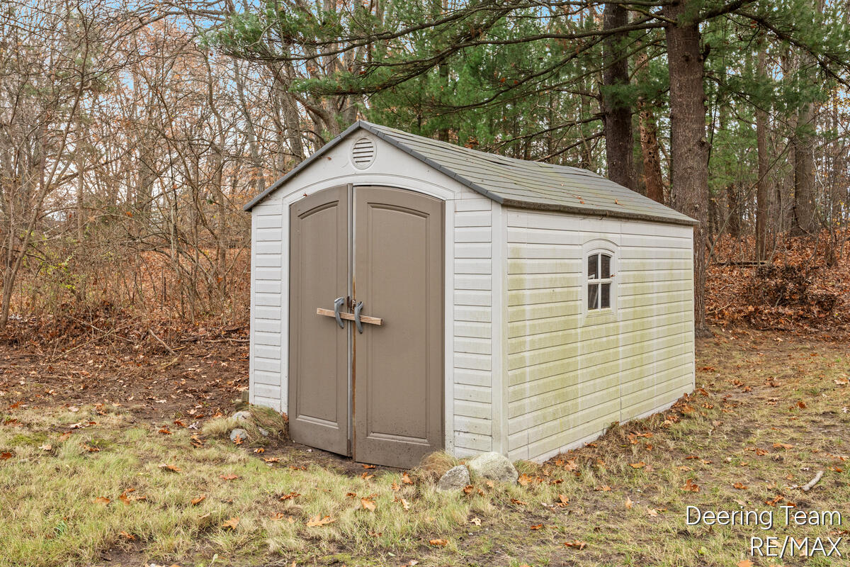 5549 Airline Road Fruitport, MI 49415 - Photo 18 of 19 5549-Airline_020