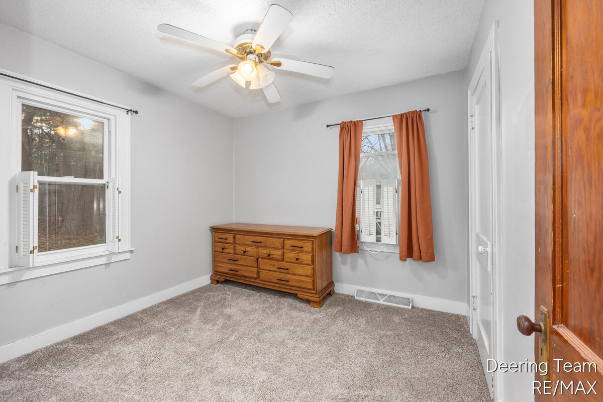 5549 Airline Road Fruitport, MI 49415 - Photo 10 of 19 5549-Airline_013