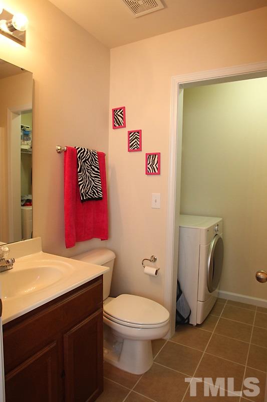 2004 Kedvale Avenue Raleigh, NC 27617 - Photo 3 of 18 Gallery Image 3
