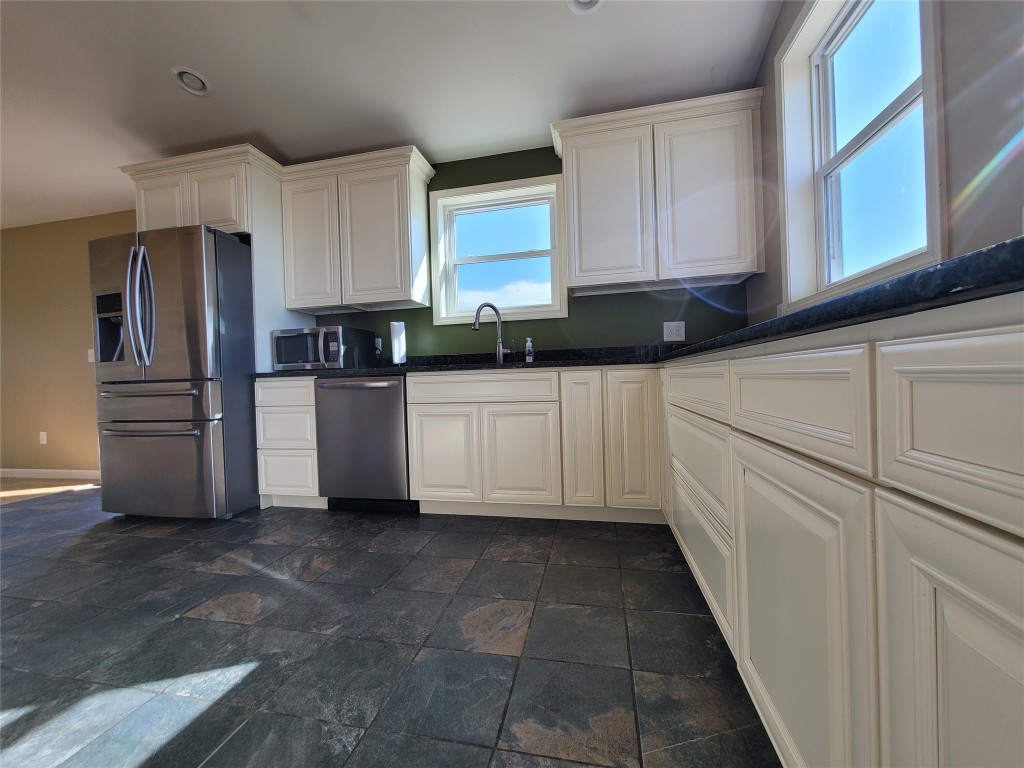 1051 West State Road Cortland, NY 13045 - Photo 16 of 42 Gallery Image 16