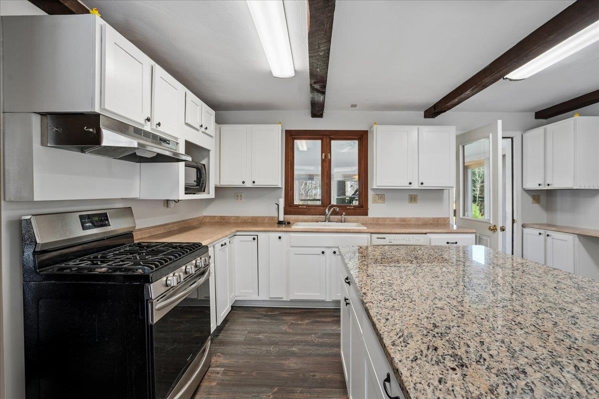 326 Lockes Hill Road Epsom, NH 03234 - Photo 32 of 60 Gallery Image 32