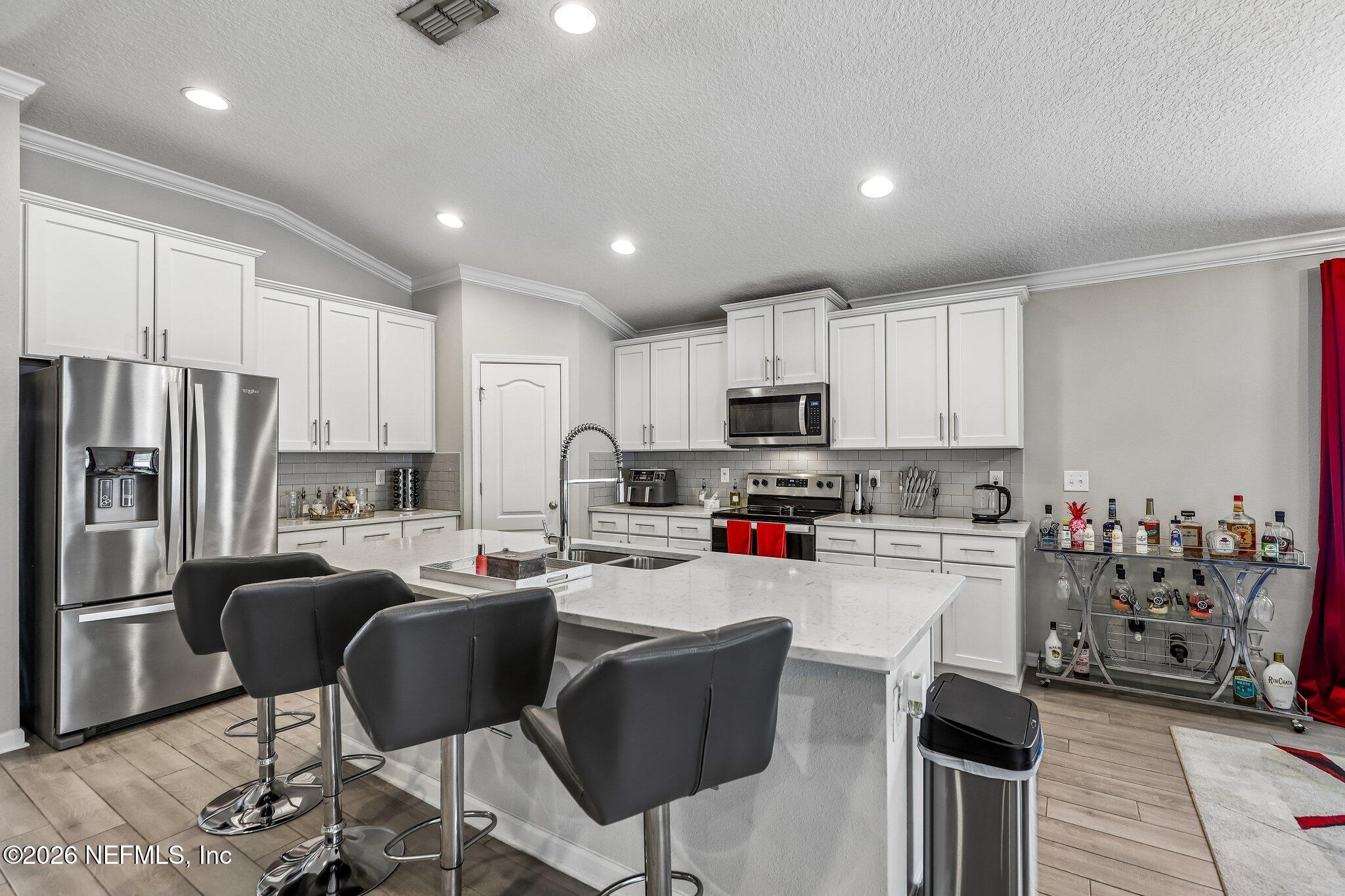 7924 Island Fox Road Jacksonville, FL 32222 - Photo 3 of 54 Kitchen