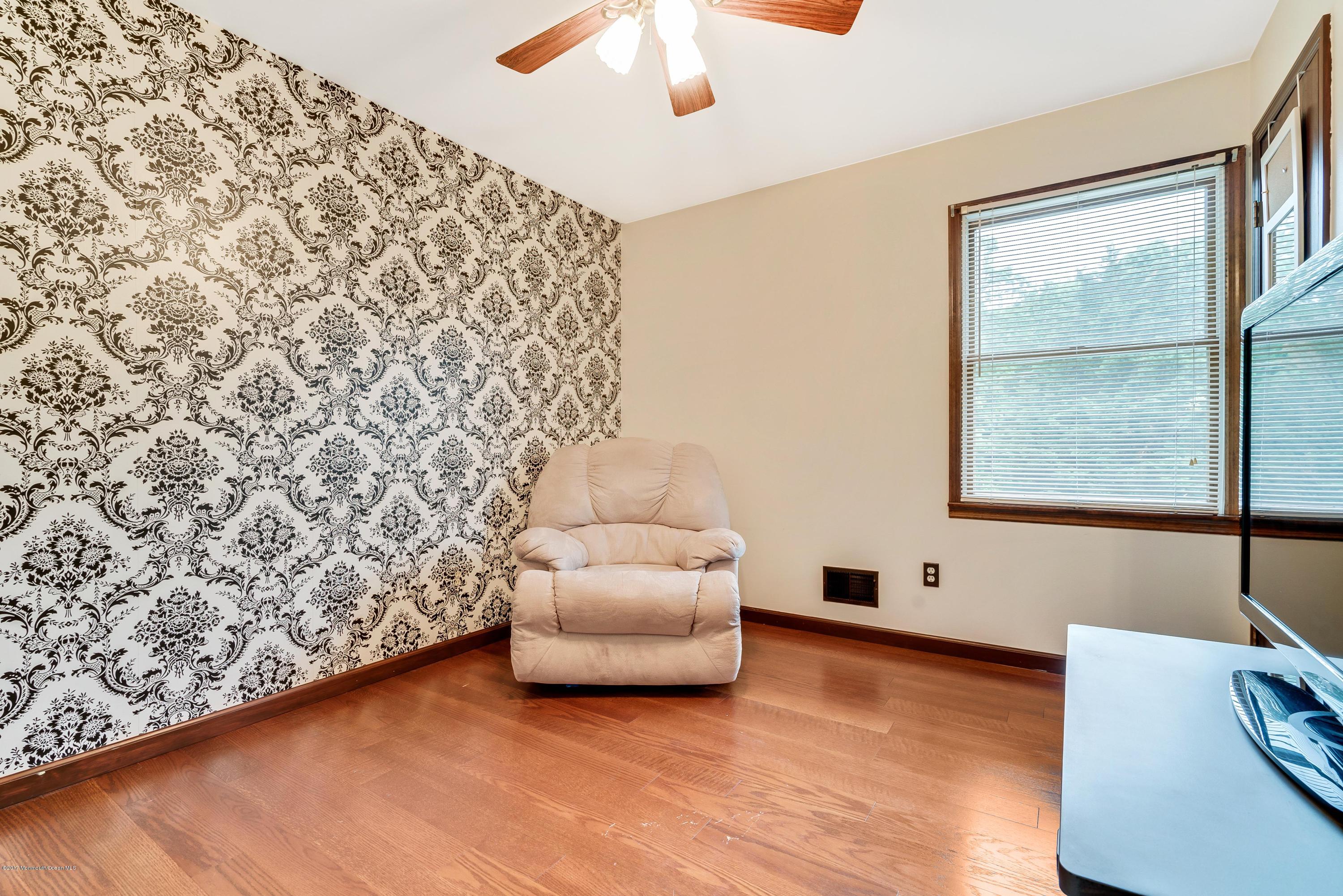 956 Farmingdale Road Jackson, NJ 08527 - Photo 32 of 42 30