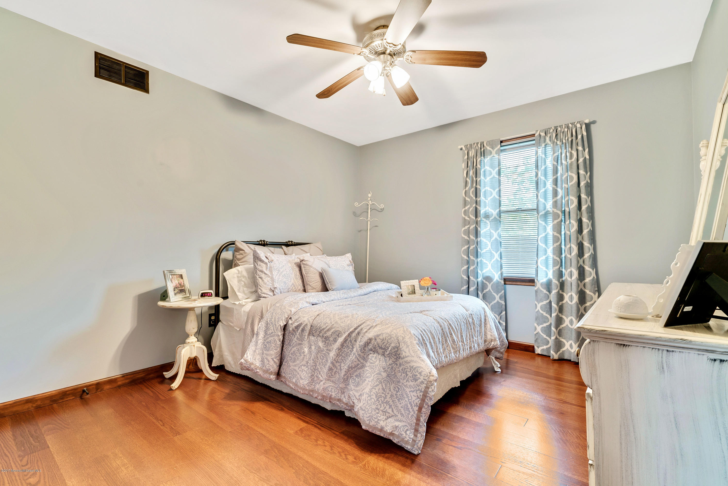 956 Farmingdale Road Jackson, NJ 08527 - Photo 33 of 42 31