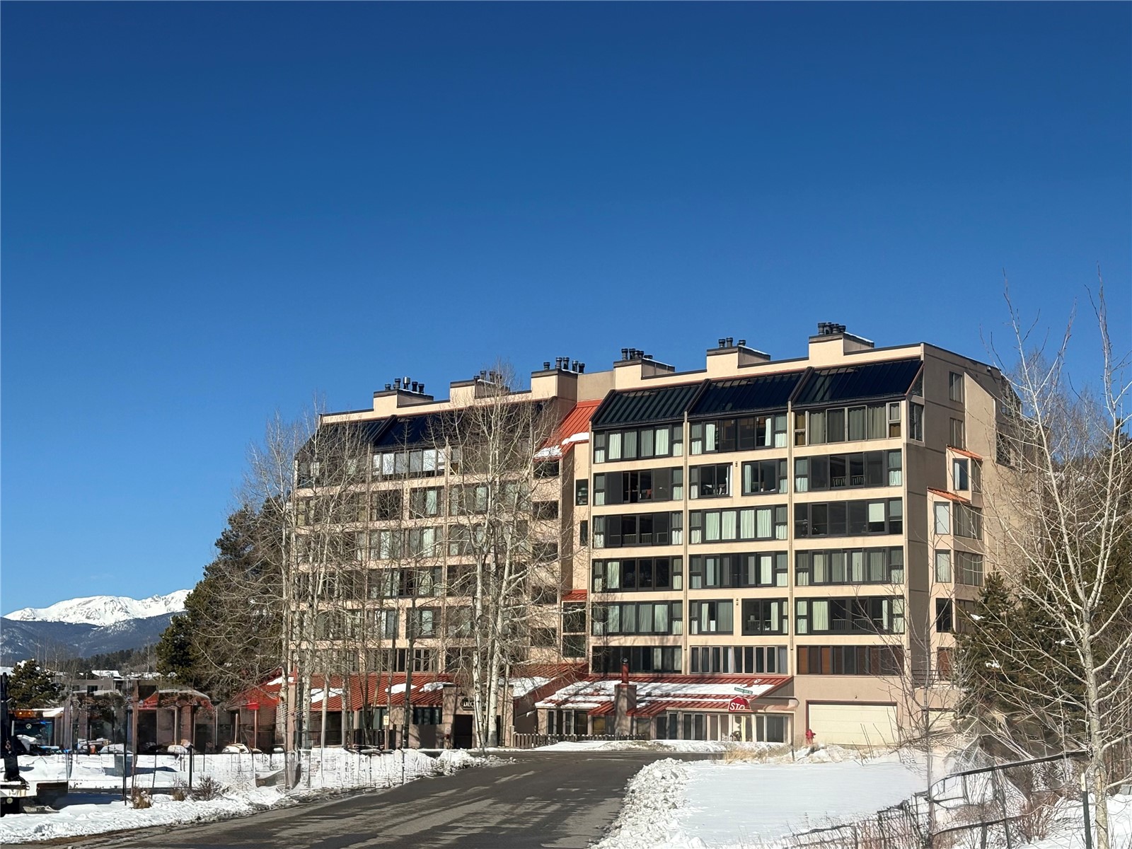 22340 Highway 6, Unit 1785 Keystone, CO 80435 - Photo 2 of 28 a front view of a building