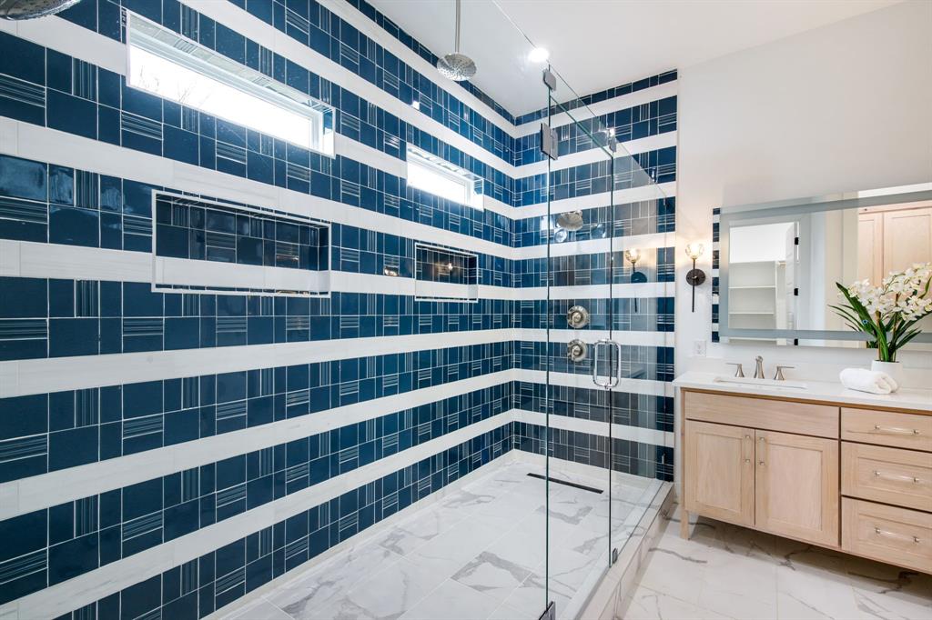 807 South Glasgow Drive Dallas, TX 75223 - Photo 30 of 39 a view of a large building and a window