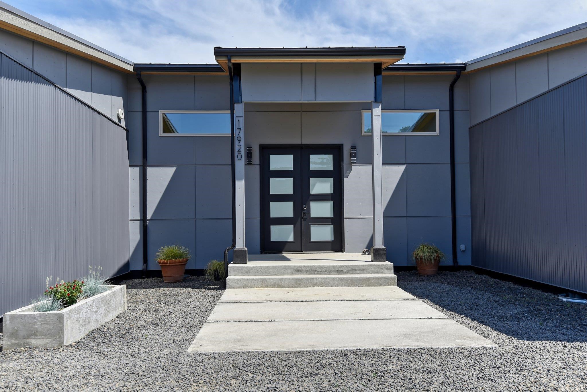 17920 North Austin Road Spokane, WA 99208 - Photo 3 of 44