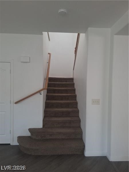 304 Raptors View Avenue North Las Vegas, NV 89031 - Photo 13 of 24