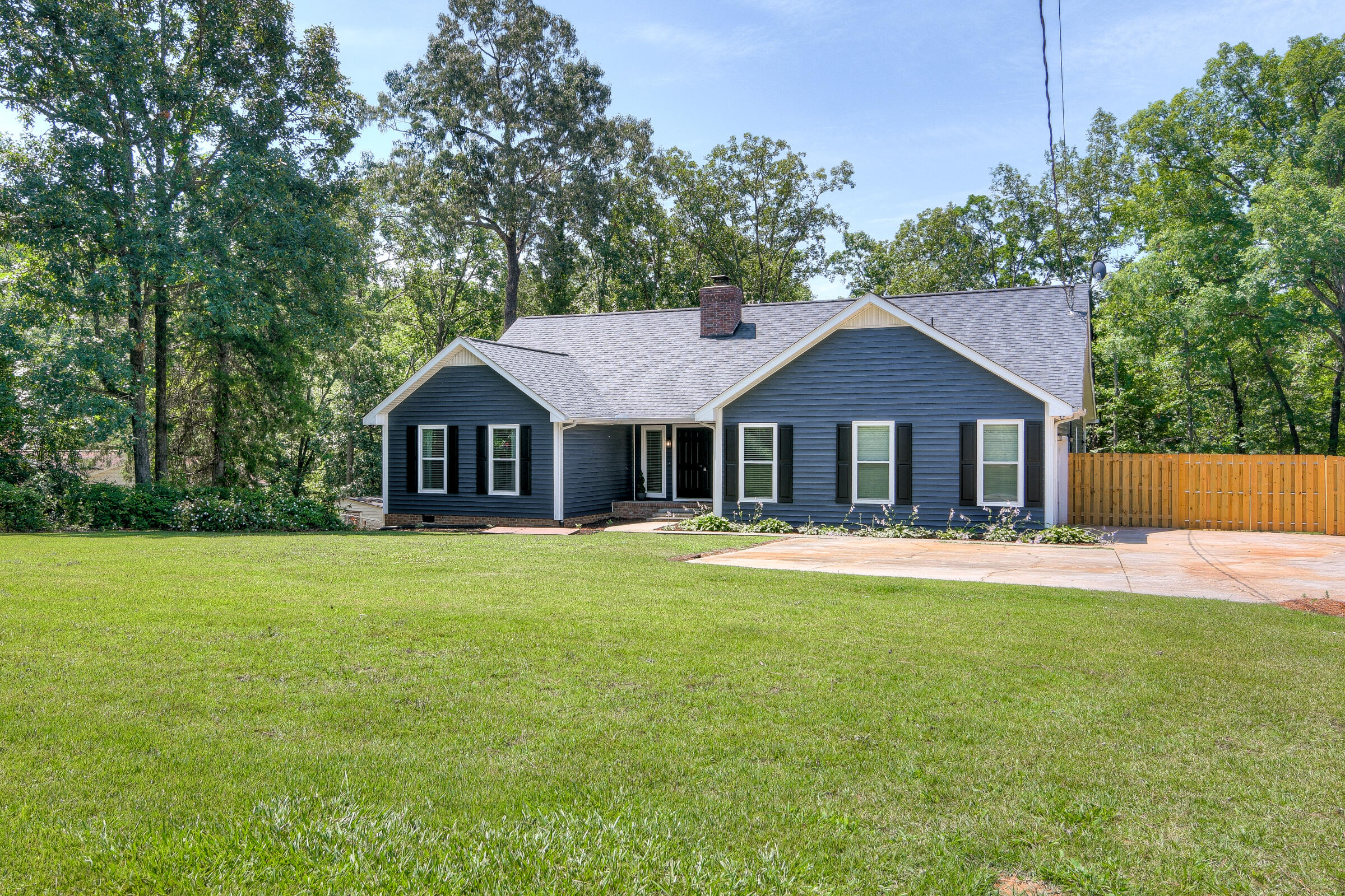 219 Jasper Road Modoc, SC 29838 - Photo 2 of 57
