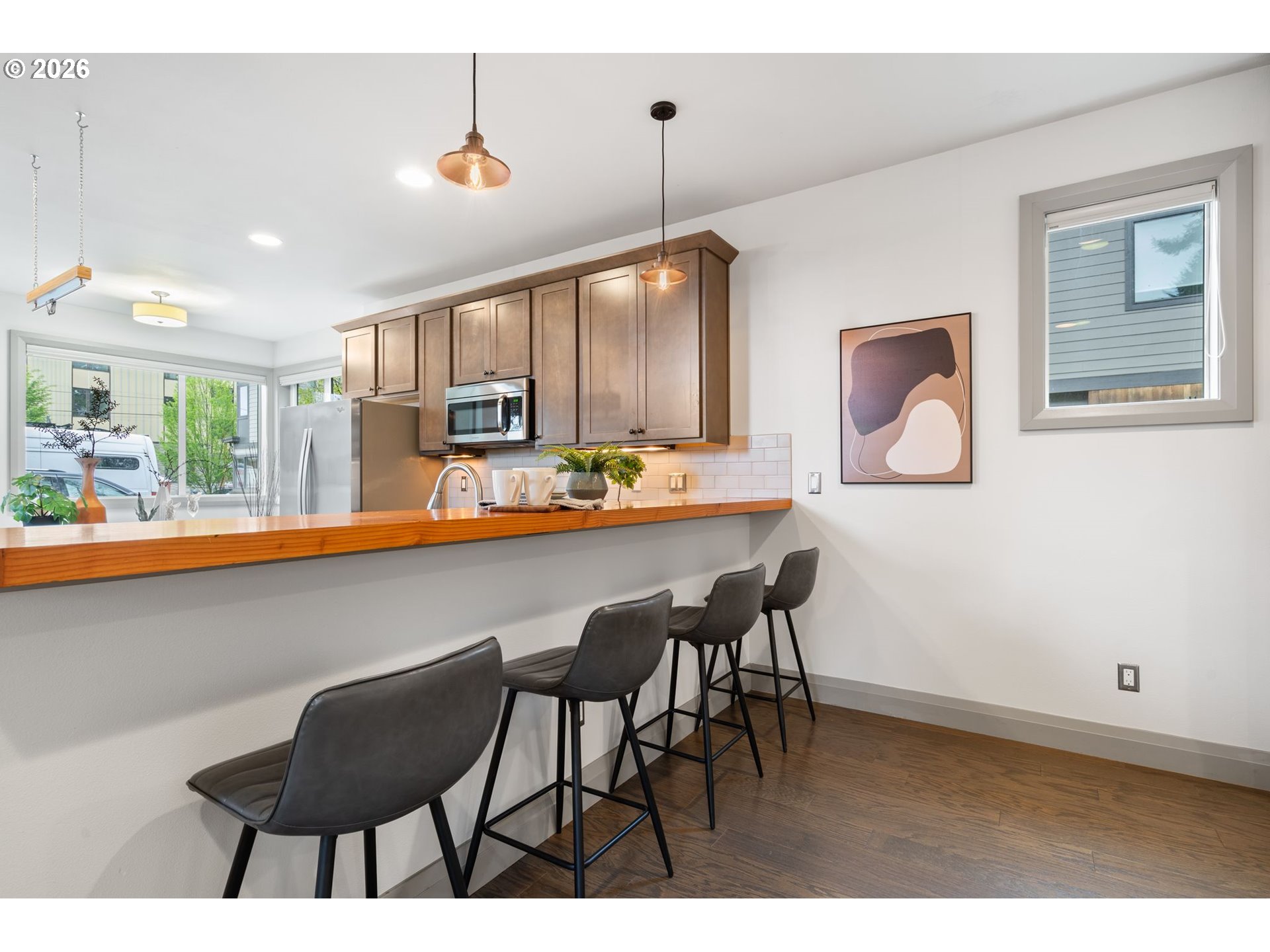 7667 Southeast Sherman Street Portland, OR 97215 - Photo 9 of 35