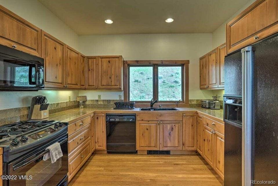 178 Knudson Ranch Road Edwards, CO 81632 - Photo 7 of 23