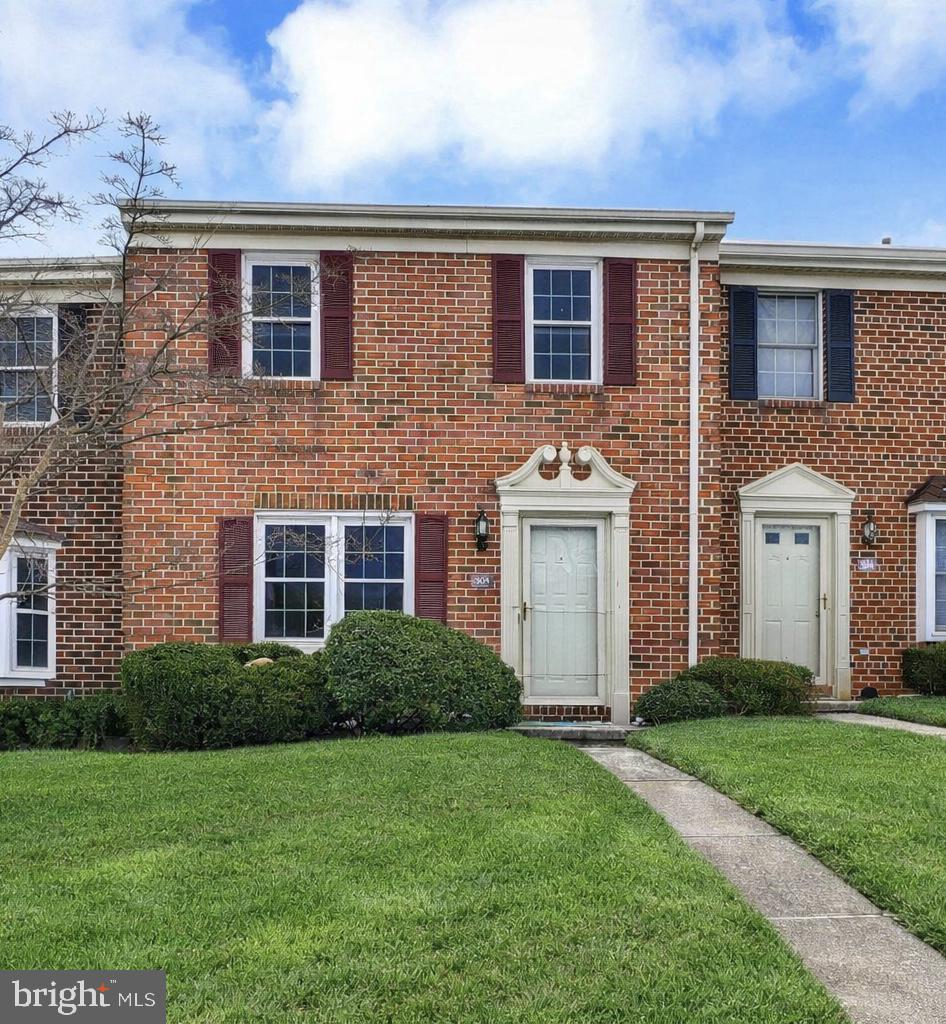 305 Chambers Ridge, Unit 305 York, PA 17402 - Photo 1 of 28 Gallery Image 1