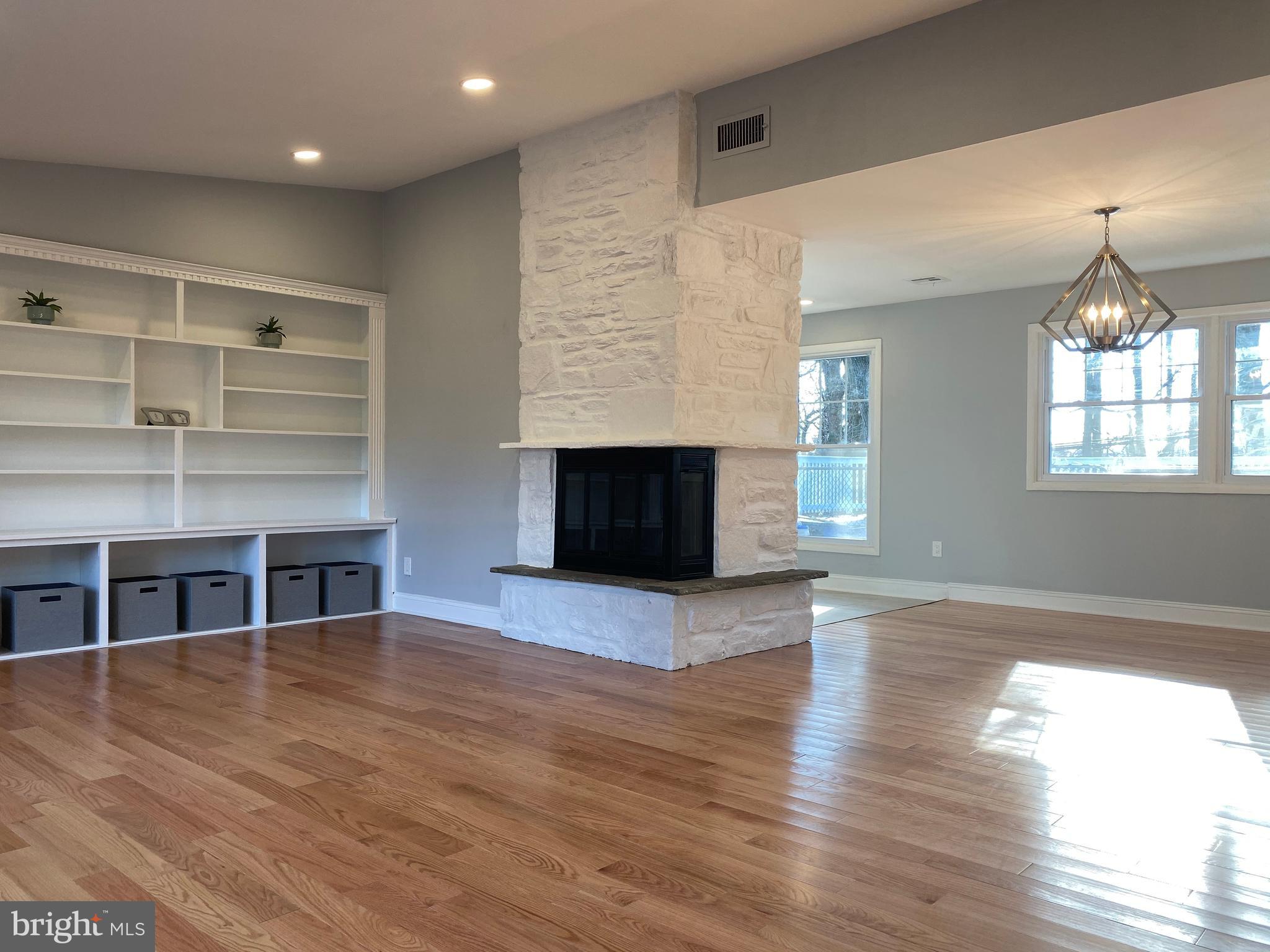 314 Old Farm Road Wyncote, PA 19095 - Photo 1 of 32 Gallery Image 1