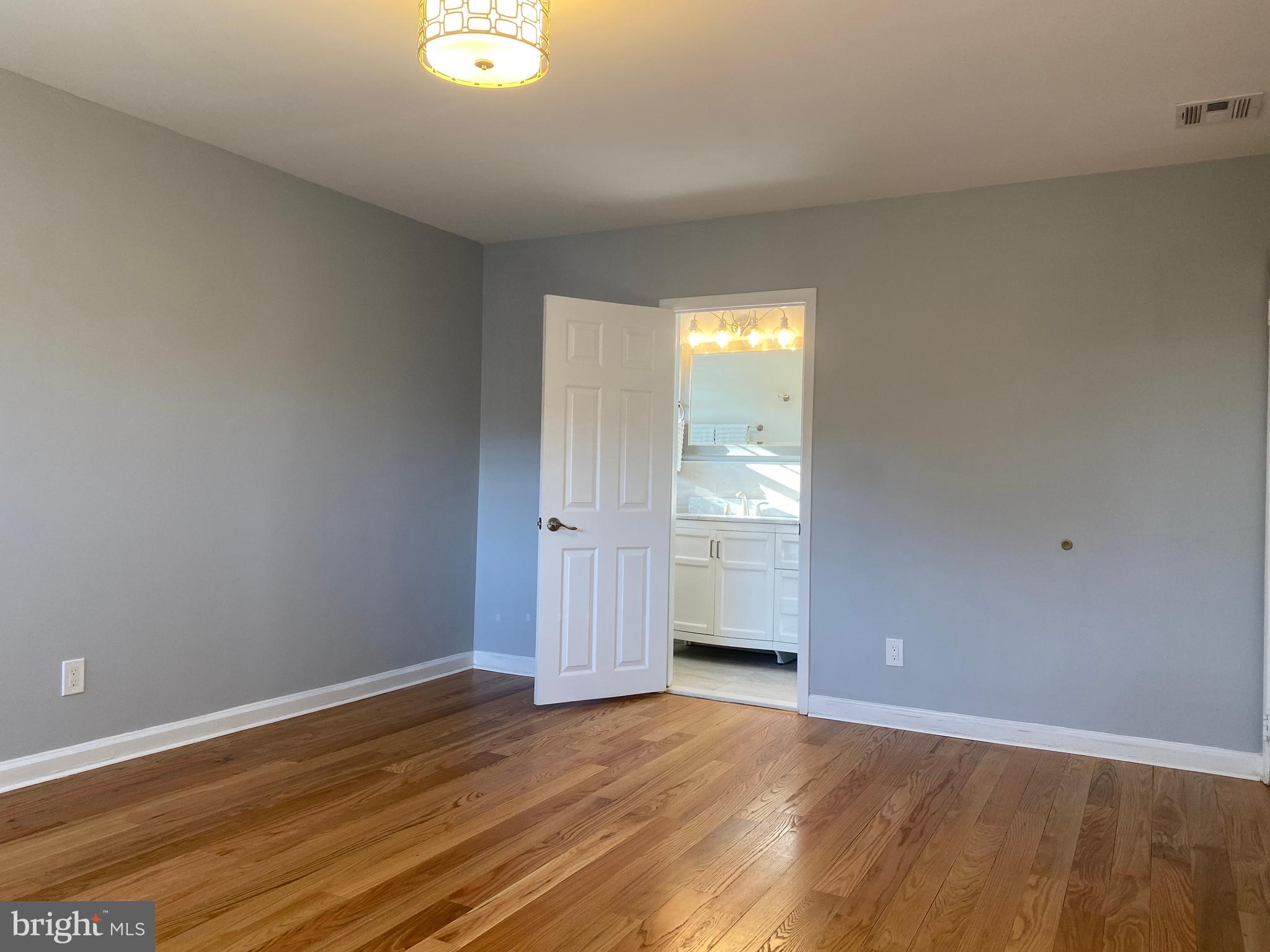 314 Old Farm Road Wyncote, PA 19095 - Photo 13 of 32 Gallery Image 13