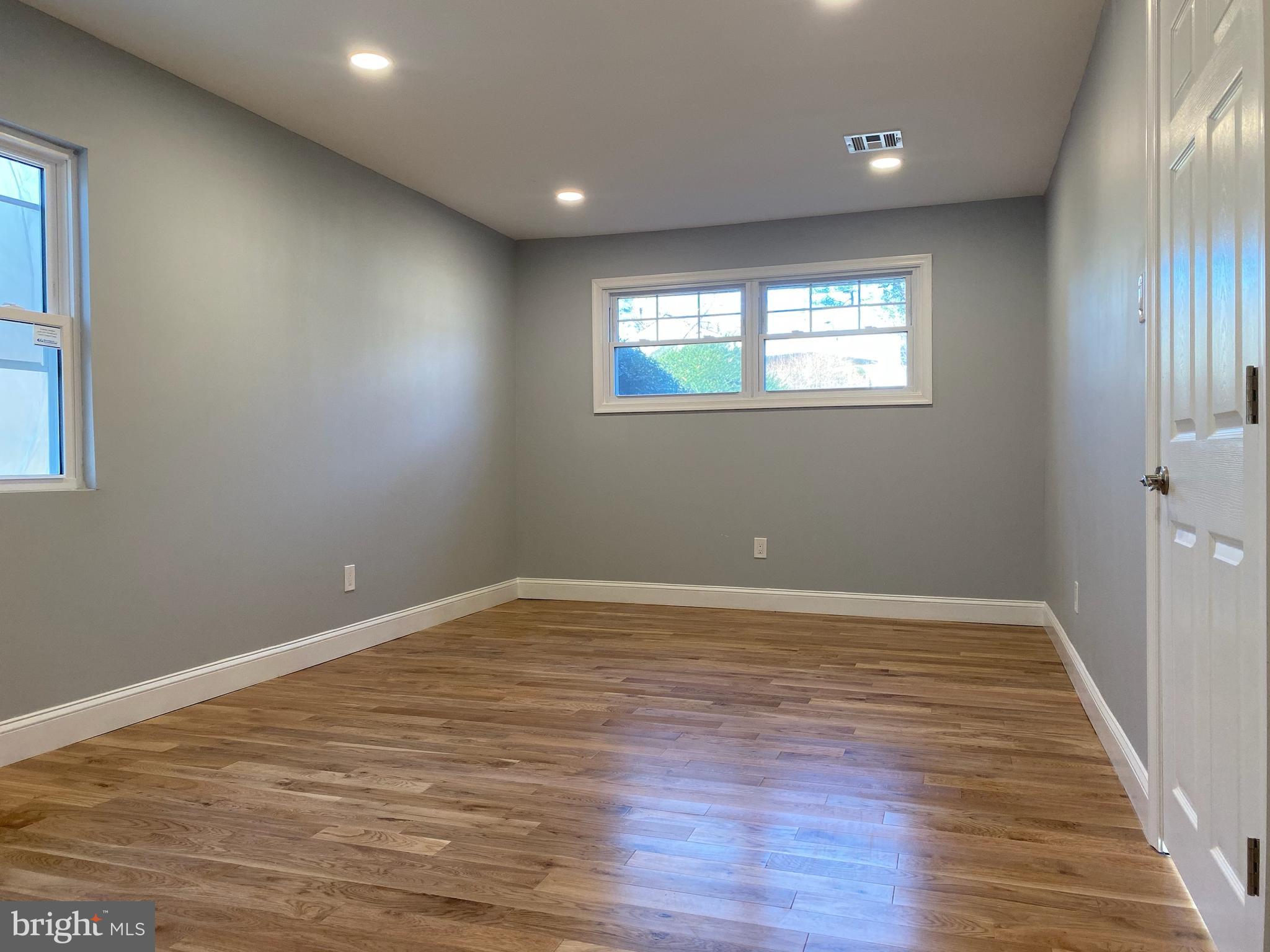 314 Old Farm Road Wyncote, PA 19095 - Photo 24 of 32 Gallery Image 24