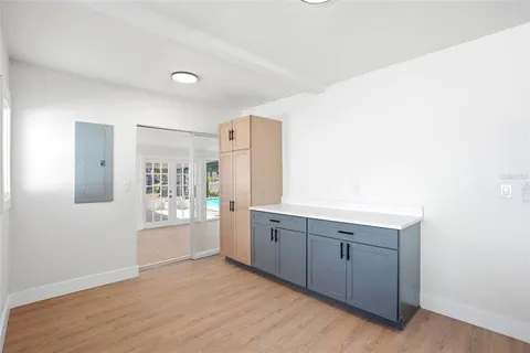 $499,999 | 695 41st Street North, St. Petersburg, FL 33713