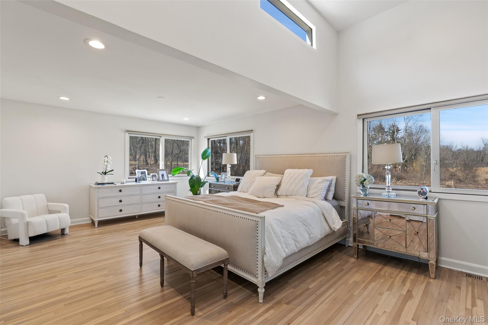 15 Haights Cross Road Chappaqua, NY 10514 - Photo 22 of 35 Primary suite with two walk in closets
