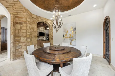 $2,095,000 | 709 Angel Light Drive, Spicewood, TX 78669