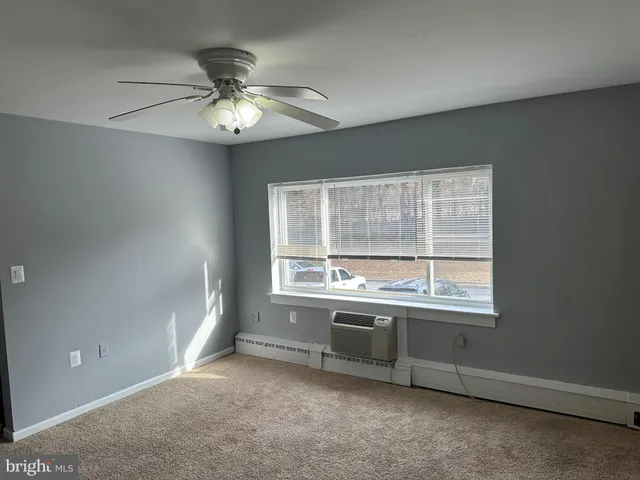 $1,295 | 8308 Barron Street, Unit 18, Takoma Park, MD 20912