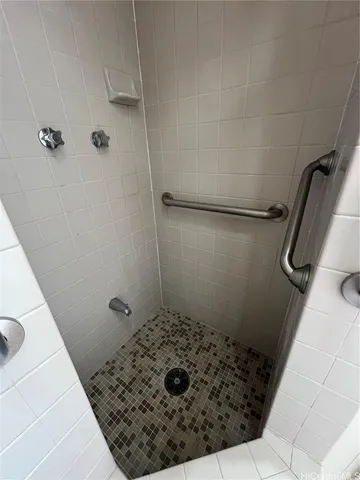 $1,475 | 711 Kamuela Avenue, Honolulu, HI 96816