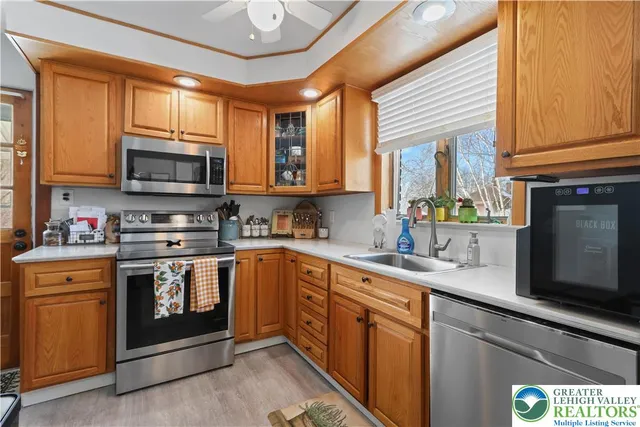 $419,900 | 1030 New Jersey Avenue, Hellertown, PA 18055