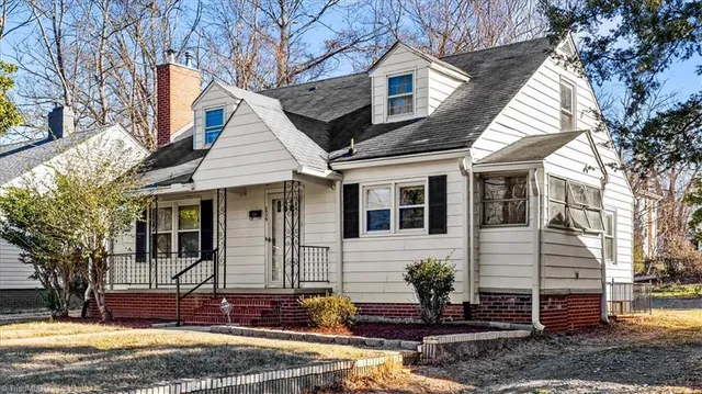 $199,999 | 2939 Gilmer Avenue Northeast, Winston-Salem, NC 27105
