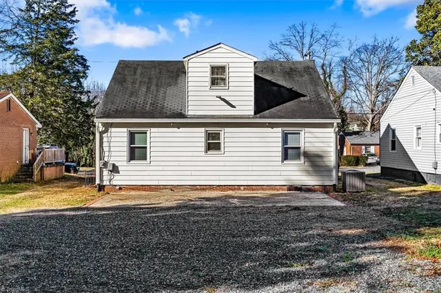 $199,999 | 2939 Gilmer Avenue Northeast, Winston-Salem, NC 27105