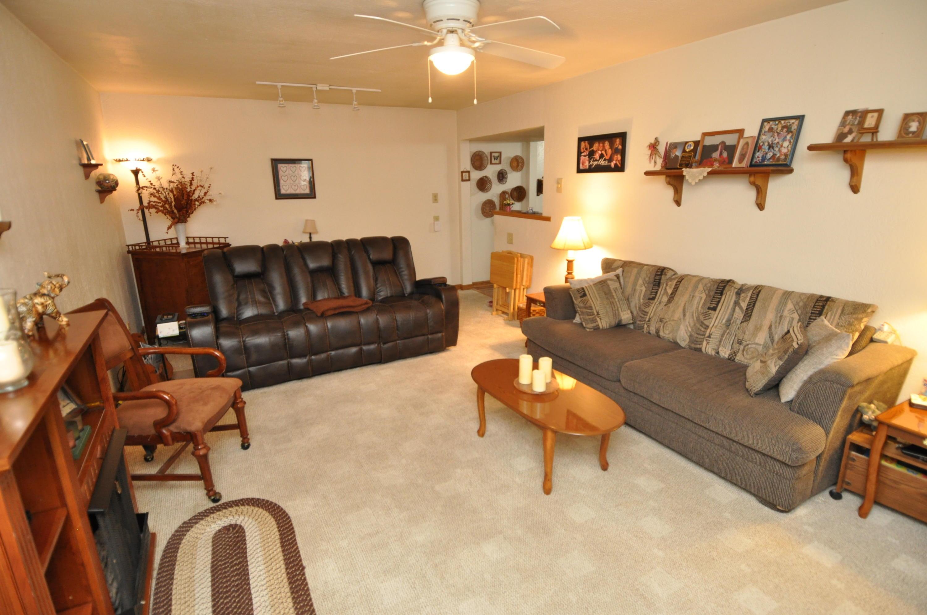 1478 Demorest Road Columbus, OH 43228 - Photo 18 of 43 Gallery Image 18