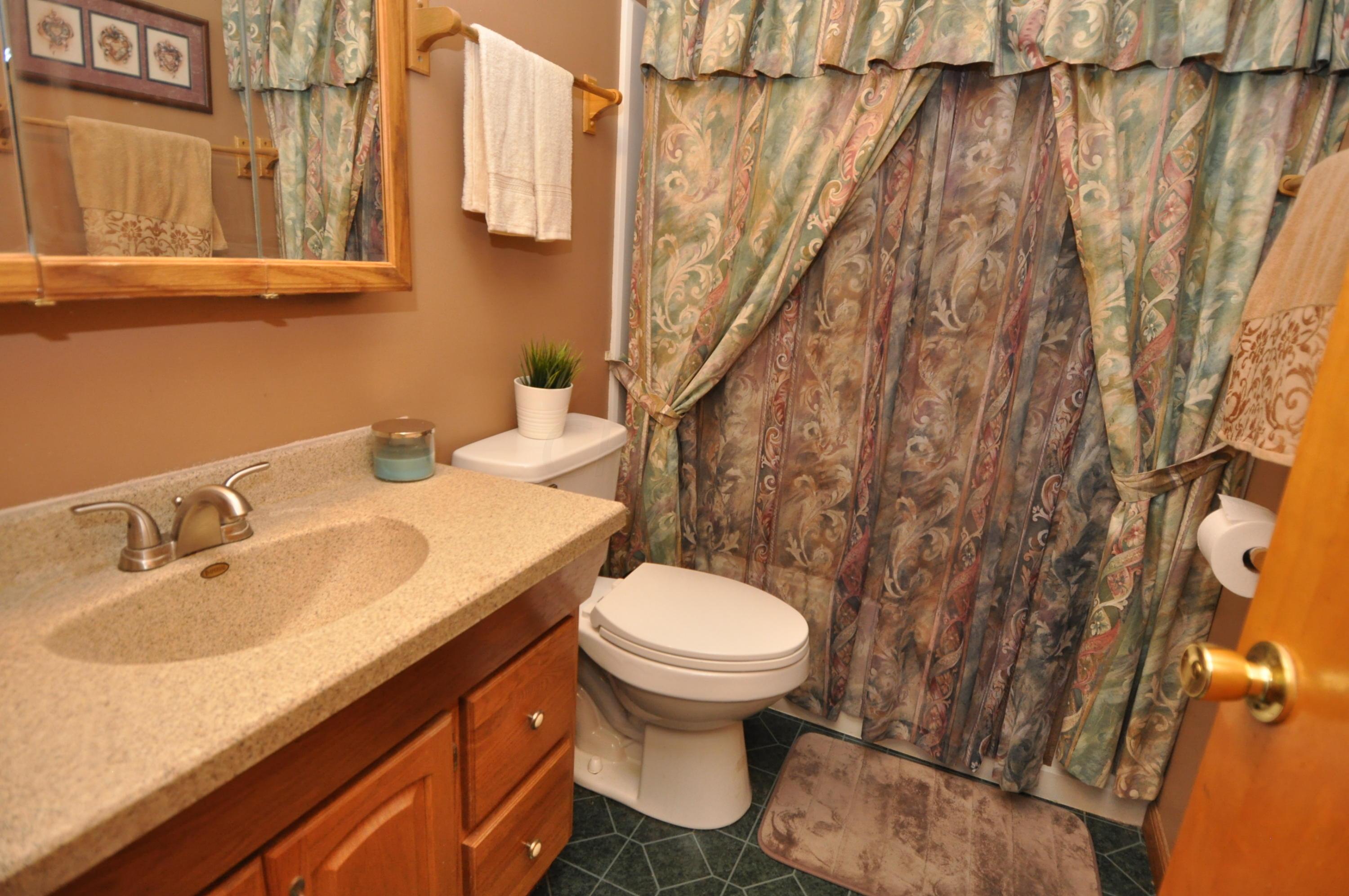 1478 Demorest Road Columbus, OH 43228 - Photo 23 of 43 Gallery Image 23