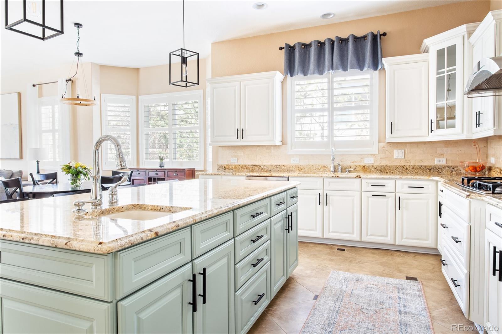 1453 Jesse Lane Golden, CO 80403 - Photo 14 of 40