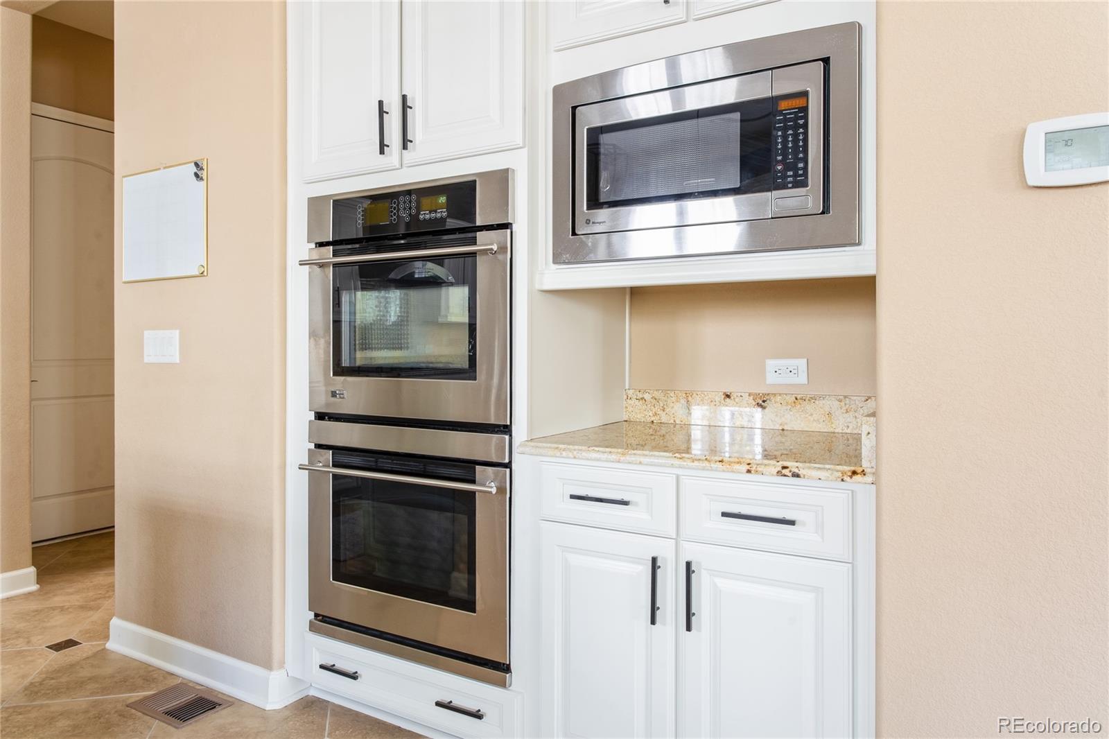 1453 Jesse Lane Golden, CO 80403 - Photo 18 of 40