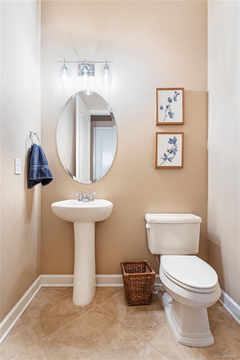 1453 Jesse Lane Golden, CO 80403 - Photo 19 of 40