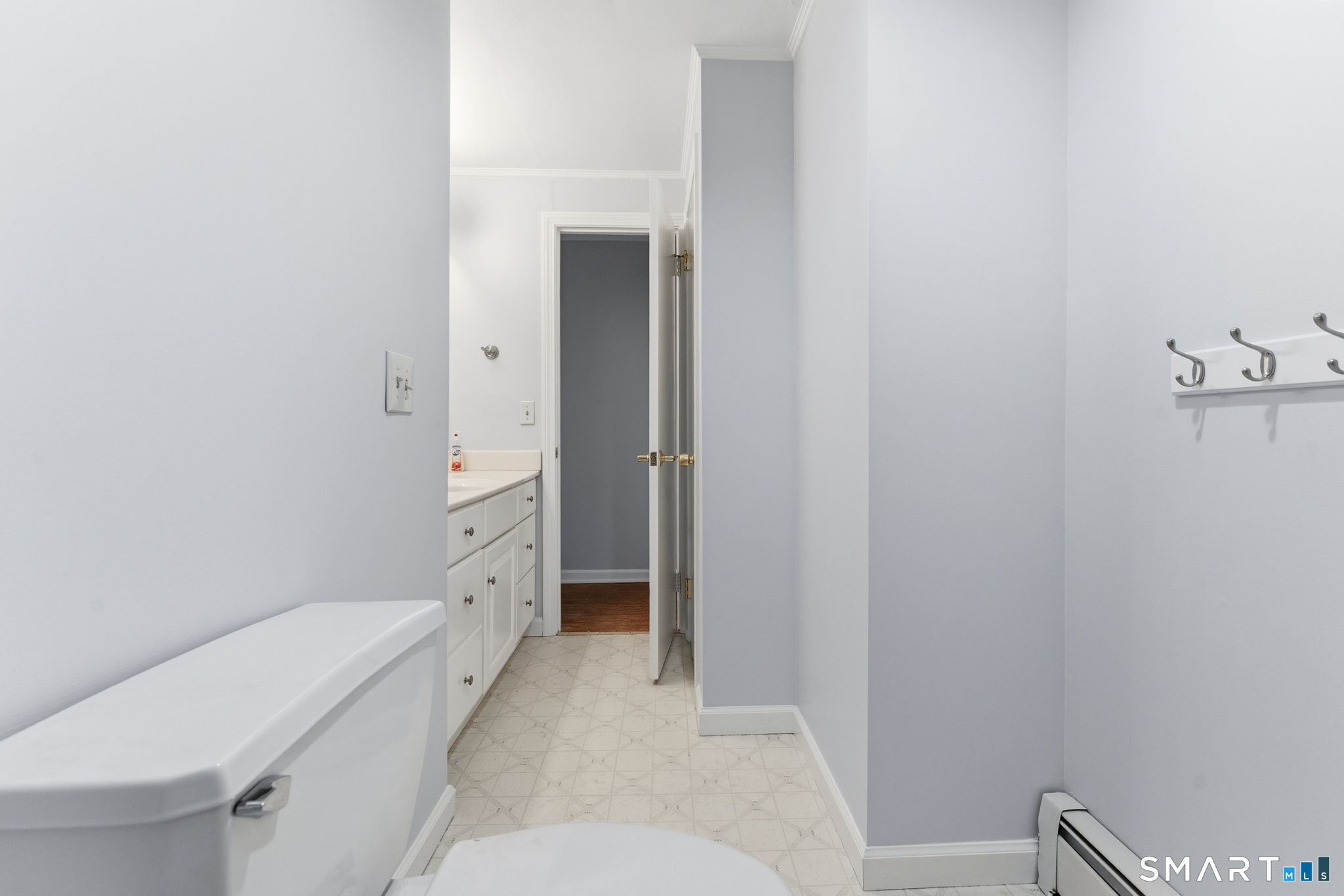 886 Overhill Drive Suffield, CT 06078 - Photo 14 of 36