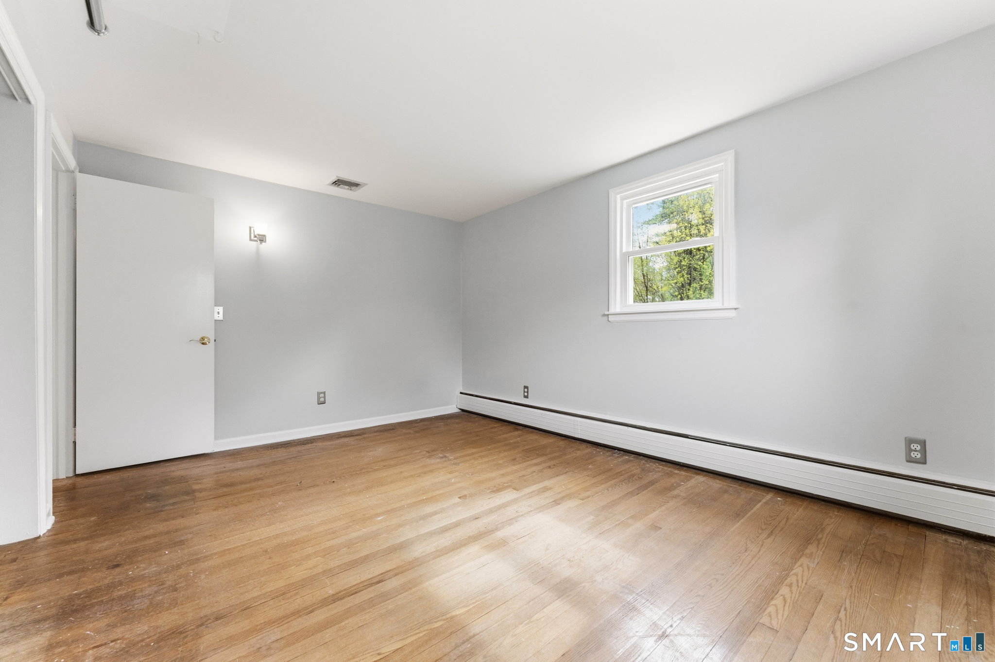 886 Overhill Drive Suffield, CT 06078 - Photo 23 of 36