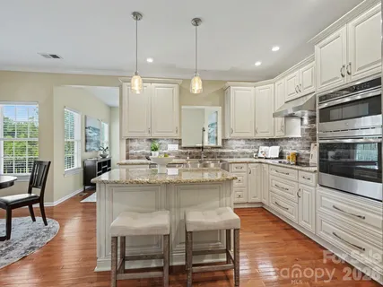 $875,000 | 15505 Robsart Court, Charlotte, NC 28277