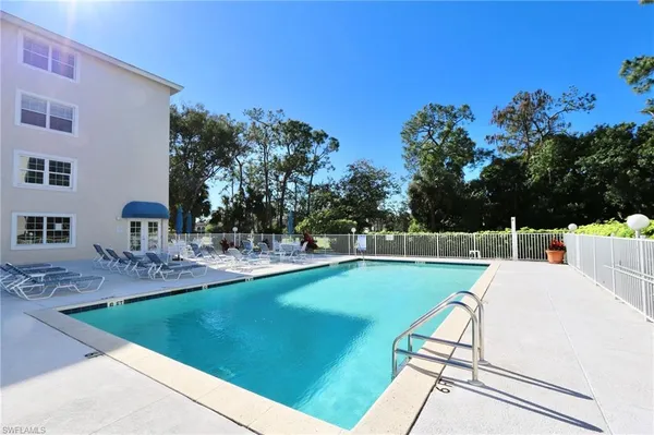 $237,500 | 481 Quail Forest Boulevard, Unit B206, Naples, FL 34105